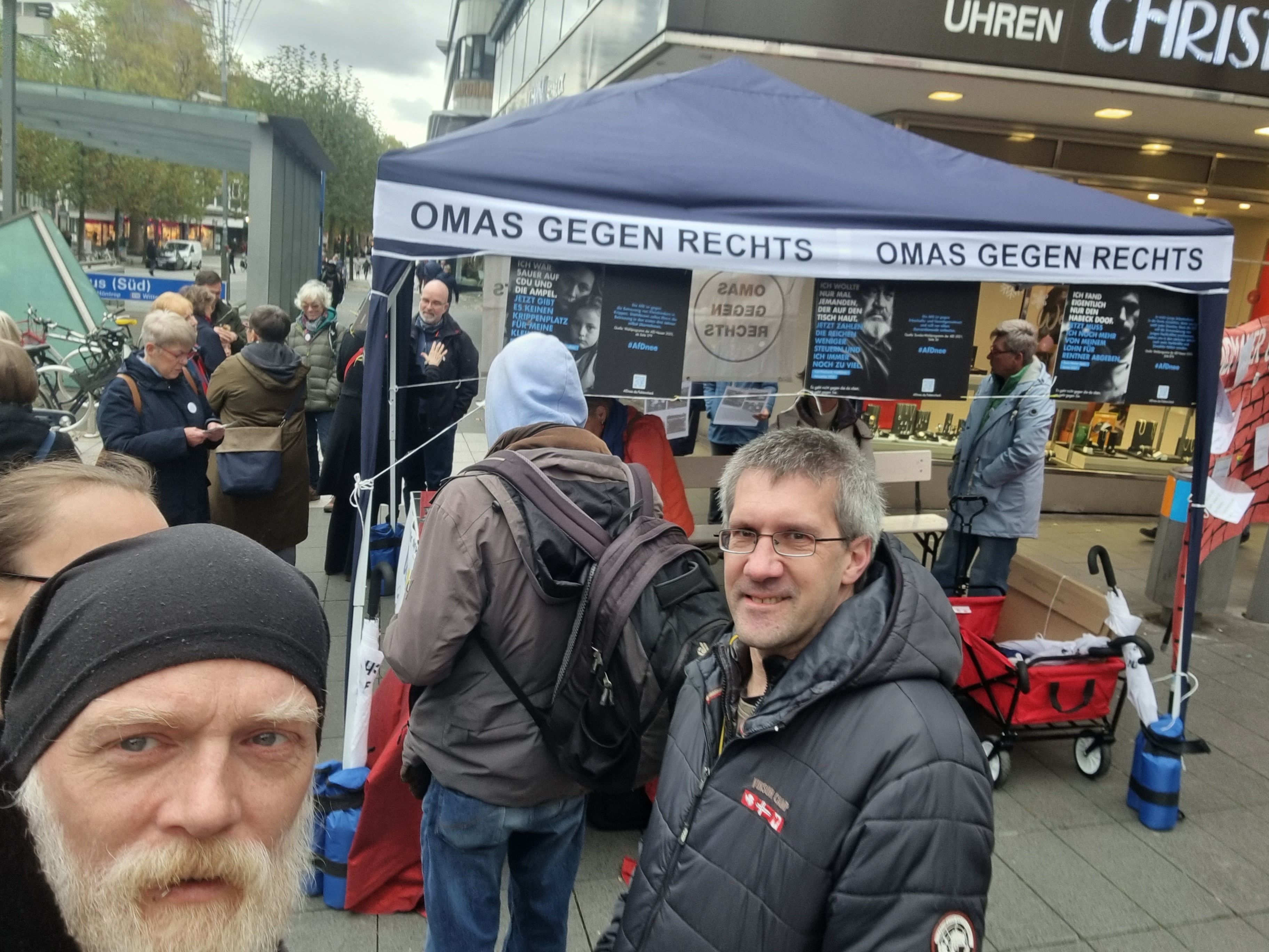 Bündnis meets Omas gegen Rechts Bochum