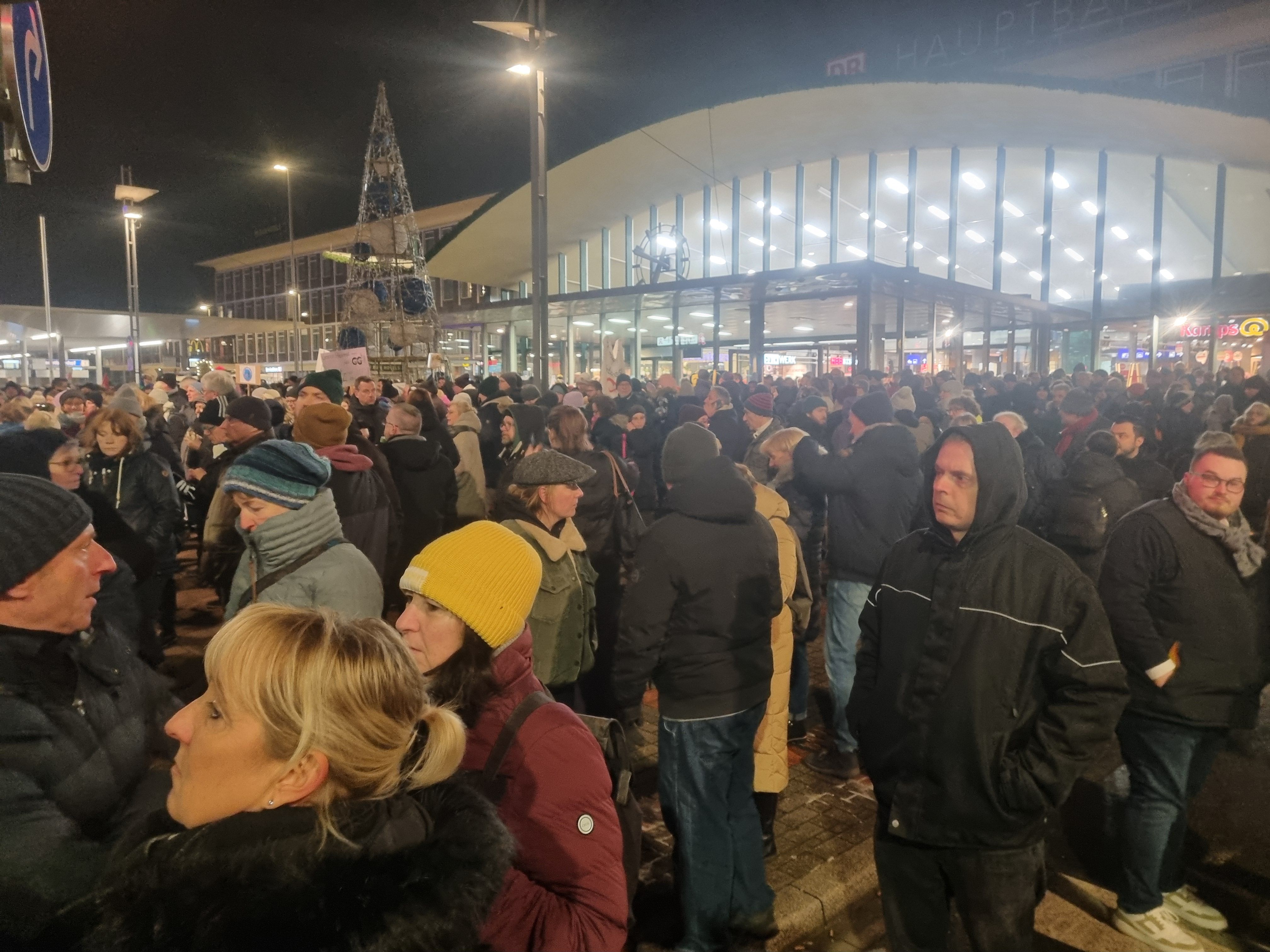 Demo gegen die Deportationspläne in Bochum