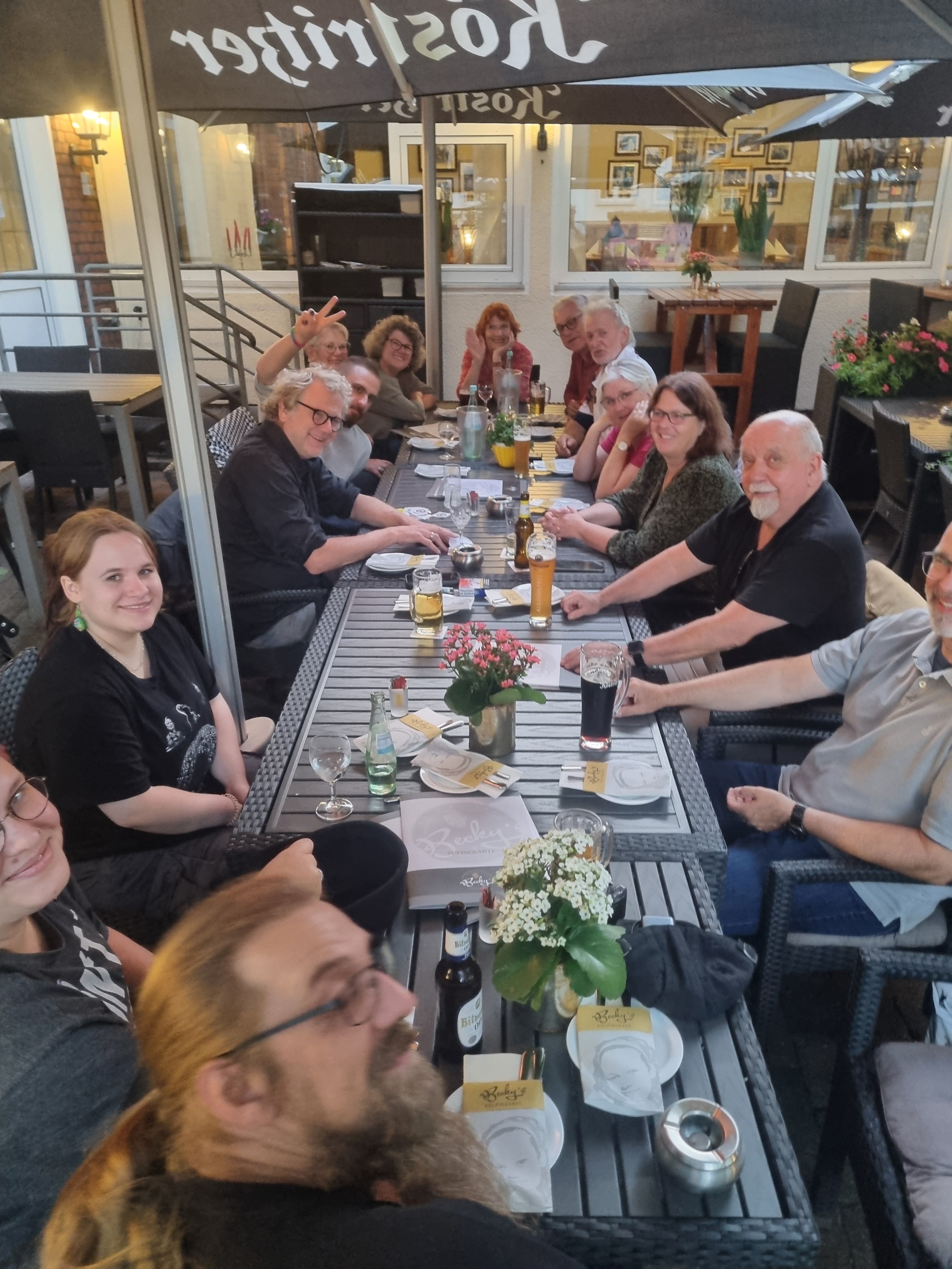 Planungs-Treffen für die Wellenbrecher-Demo